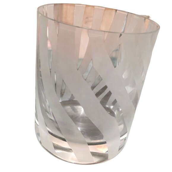 4 Whisky Glasses Kate Spade New York Etched Zebra Print Frosted Design 4" - Picture 3 of 9